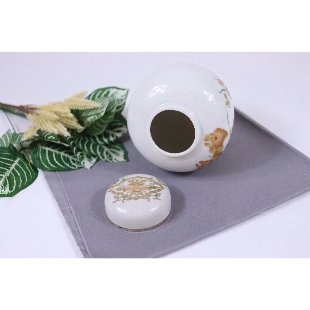 Vintage Porcelain Japanese Ginger Jar Deep Ivory Floral Kingfisher Design 6”